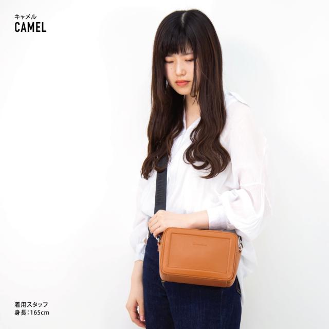 ショルダーバッグ