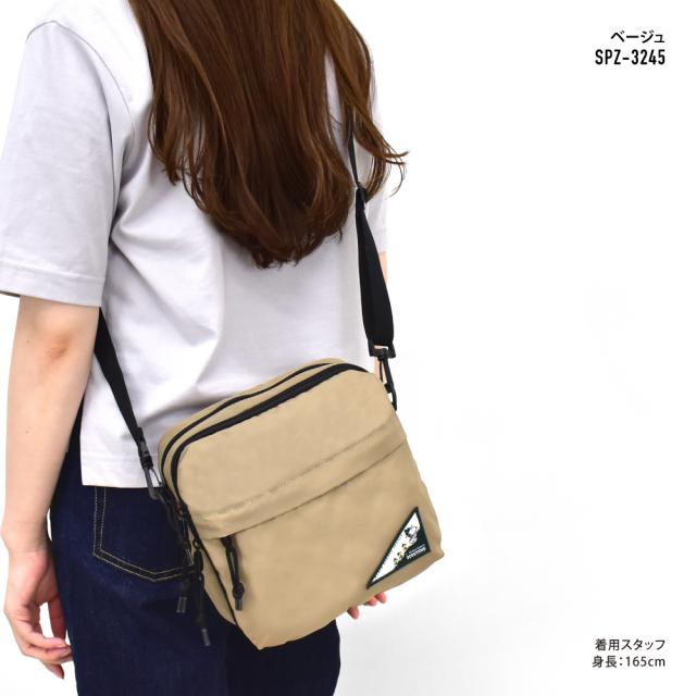 ショルダーバッグ