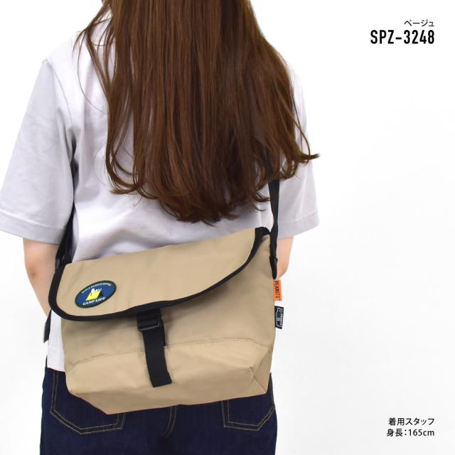 ショルダーバッグ