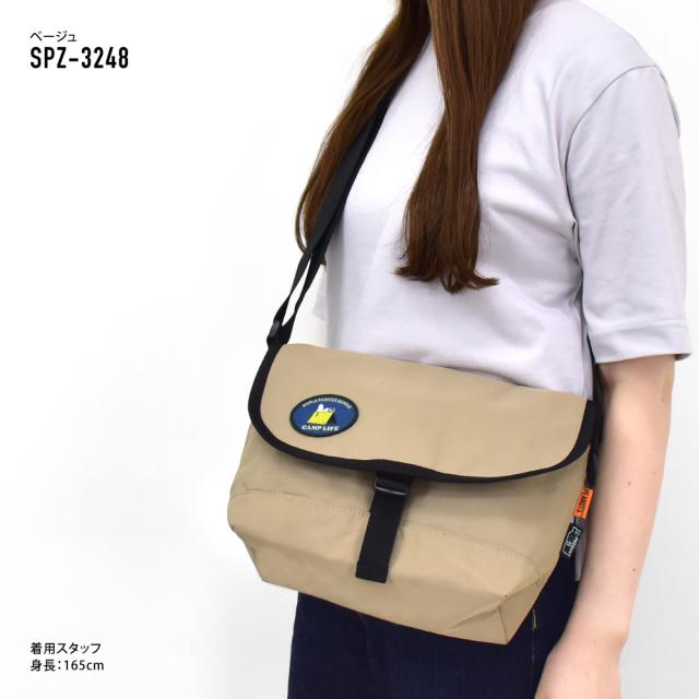 ショルダーバッグ