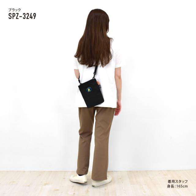 ショルダーバッグ