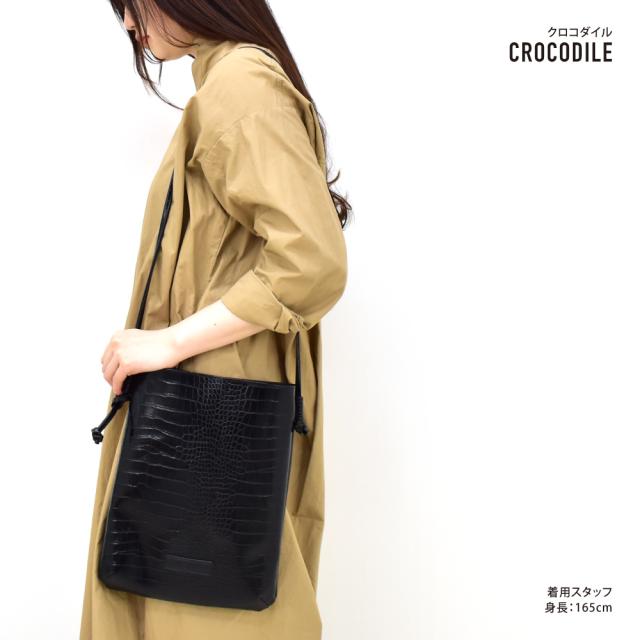 ショルダーバッグ