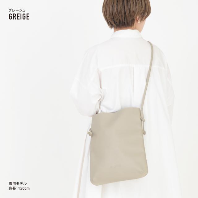 ショルダーバッグ