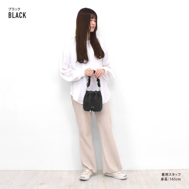 ショルダーバッグ