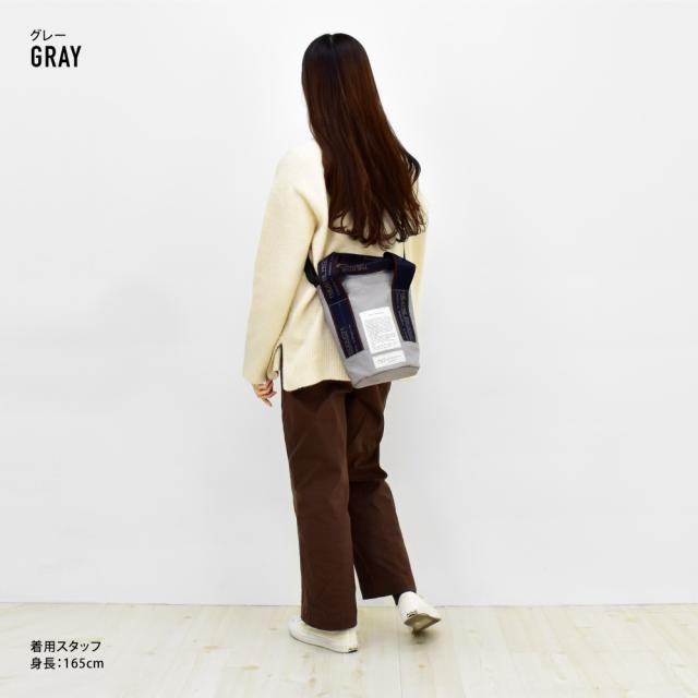 ショルダーバッグ