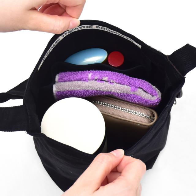 ショルダーバッグ