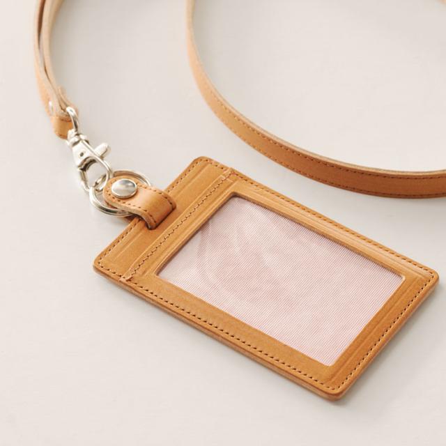 栃木レザー縦型IDケース