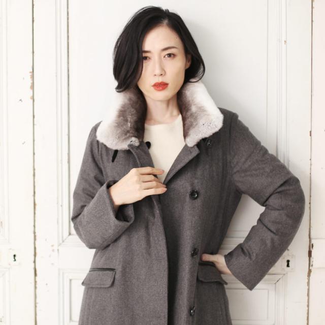 ダウンコートに見えないダウンコート