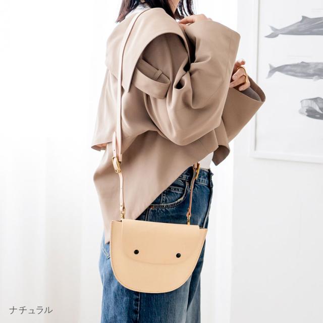 牛革　レディース　ショルダーバッグ ヌメ革