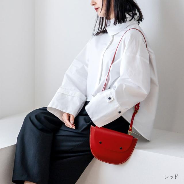 牛革　レディース　ショルダーバッグ ヌメ革