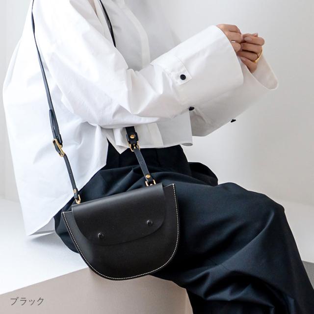 牛革　レディース　ショルダーバッグ ヌメ革