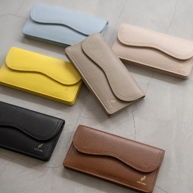 本革 薄い 長財布 spira