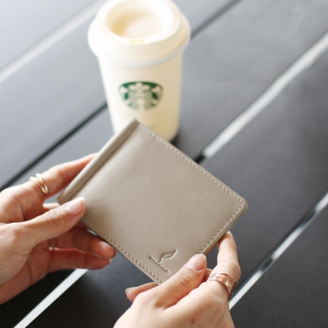 本革 マネークリップ