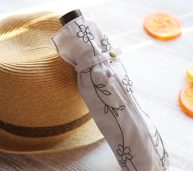 折りたたみ日傘 刺繍