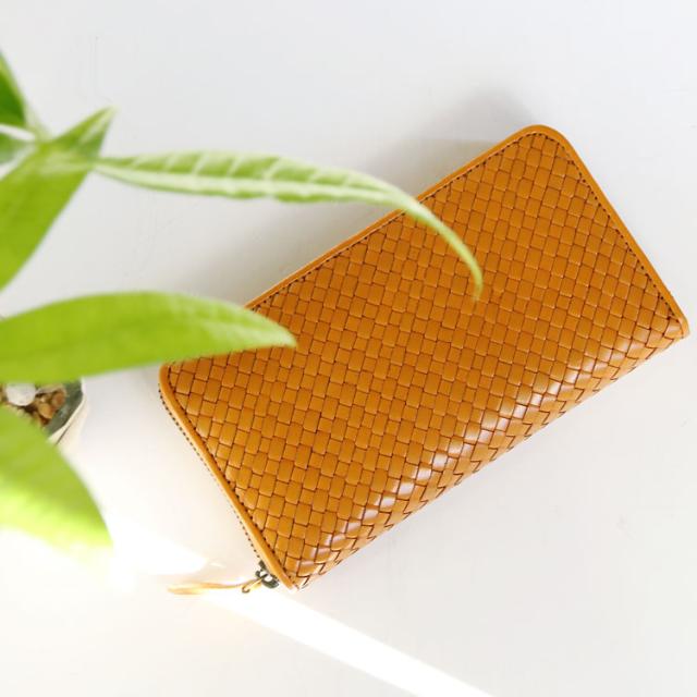 キャメル 長財布 doob london