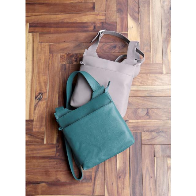 斜め掛けバッグ 牛革 レディース