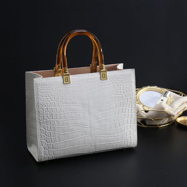 ナイルクロコダイルセンター取り2WAYバッグホワイトカラー