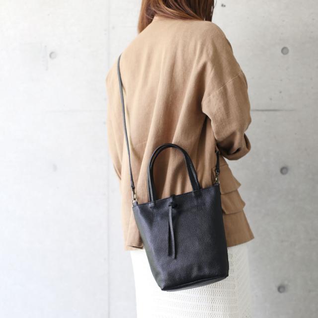 本革 ショルダーバッグ Jamale ジャマレ