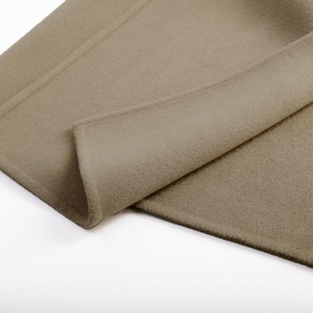 ロングコート コート チェスターコート アウター 冬 秋 ダブルフェイス 暖かい ロング丈 ベルト リボン ベルト付き ベージュ マテリアル 混合素材 光沢 暖かい