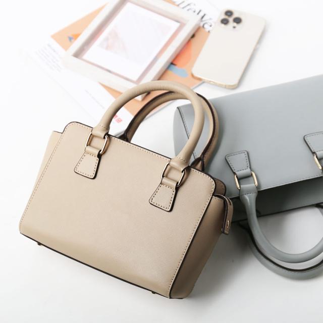 mieno kukka 本革 ハンドバッグ ミニバッグ