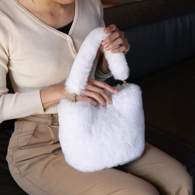 フェイクファー ショルダーバッグ バッグ レディース 女性 ポケット ポケット付き スマホ