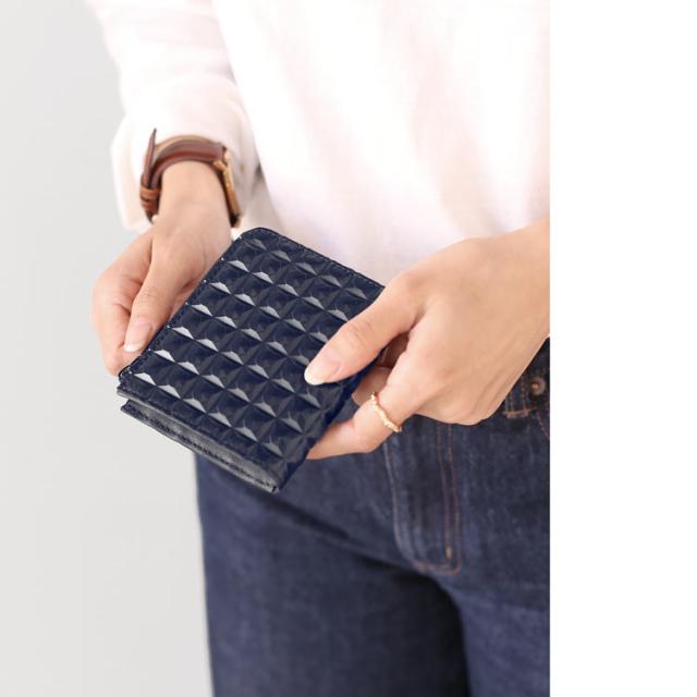 3Dデザイン 牛革 財布 コンパクト財布 L字ファスナー財布 ミニ財布 立体的 デザイン ダイヤ柄 ダイヤ模様 モード おしゃれ 幾何学