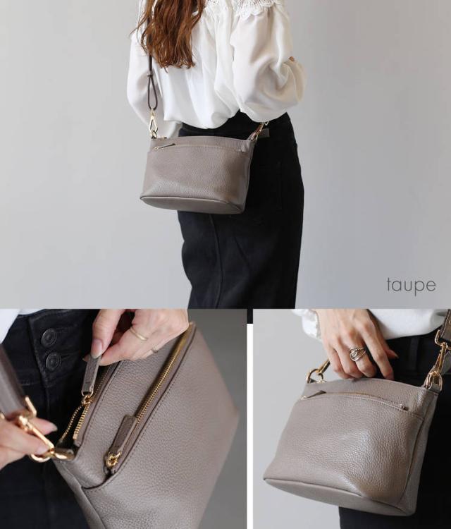 本革 ショルダーバッグ 小さめ