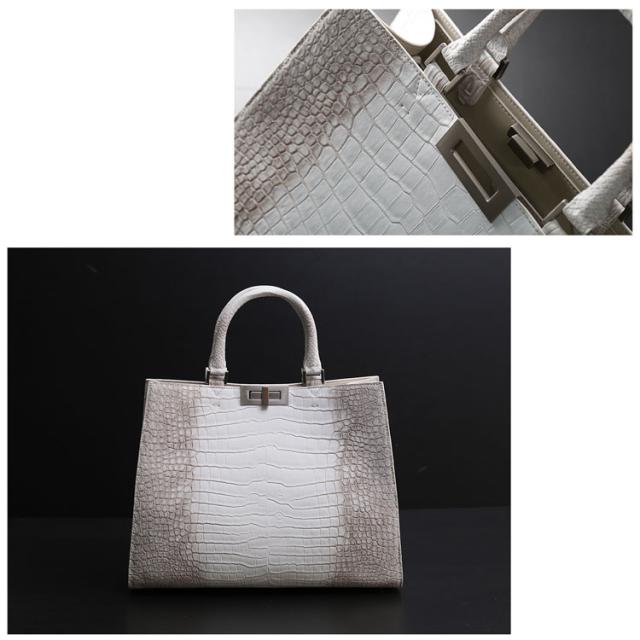 ミディアムサイズのヒマラヤクロコダイルハンドバッグ