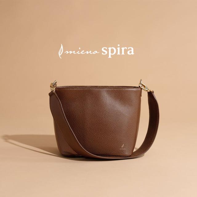 mieno 本革 ワンショルダーバッグ ブランド