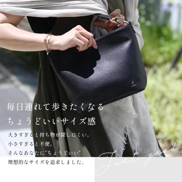 mieno 本革 ワンショルダーバッグ ちょうどいいサイズ感