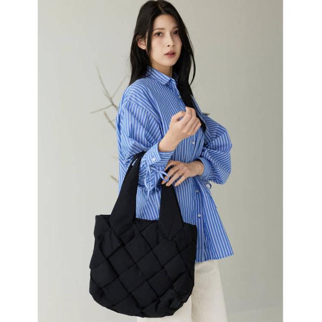 Mia Borsa 軽いトートバッグ