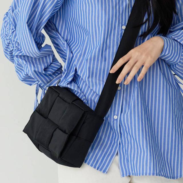 Mia Borsa 軽いトートバッグ