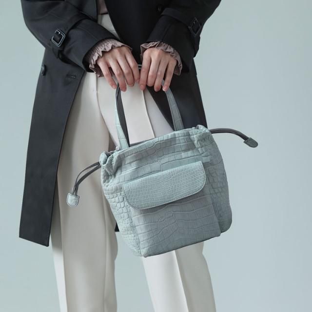 クロコダイル巾着バッグ