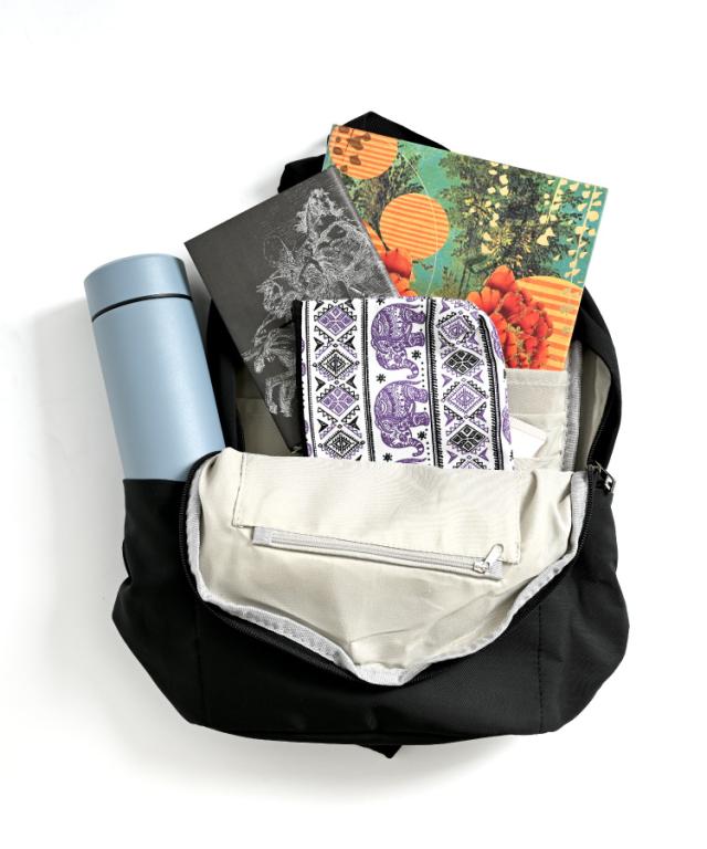 ツイル多ポケットリュック