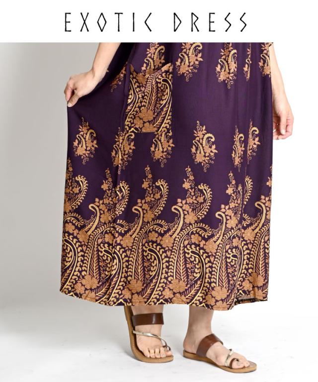 こなれた大人の佇まい。エキゾチック柄ワンピース