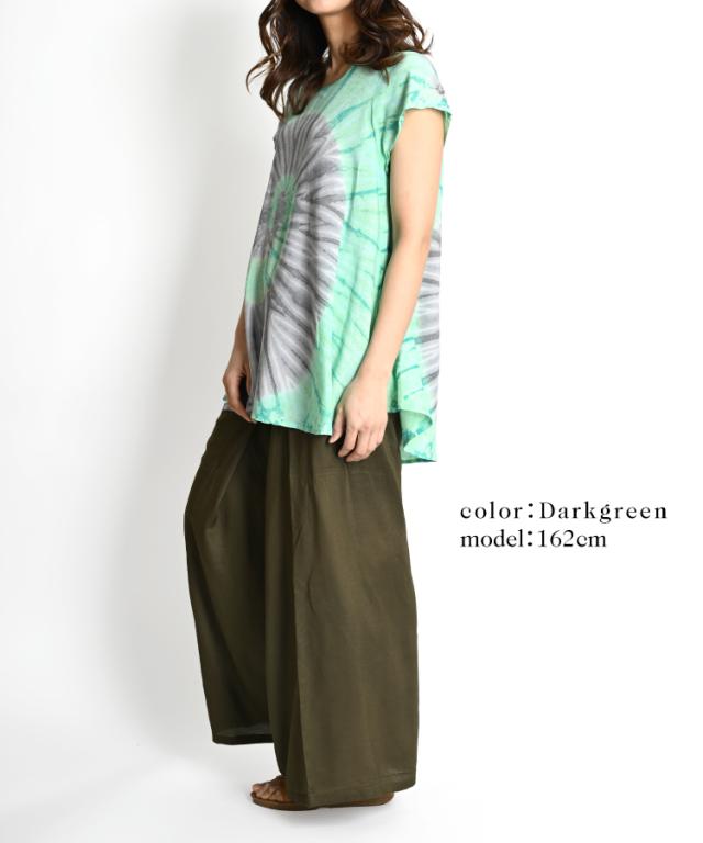 しなやかなラインが美しい。さらさらレーヨンタイパンツ