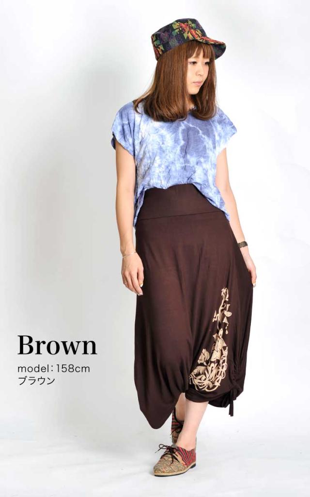 極上のとろとろストレッチ。サイドくしゅくしゅロータスサルエル