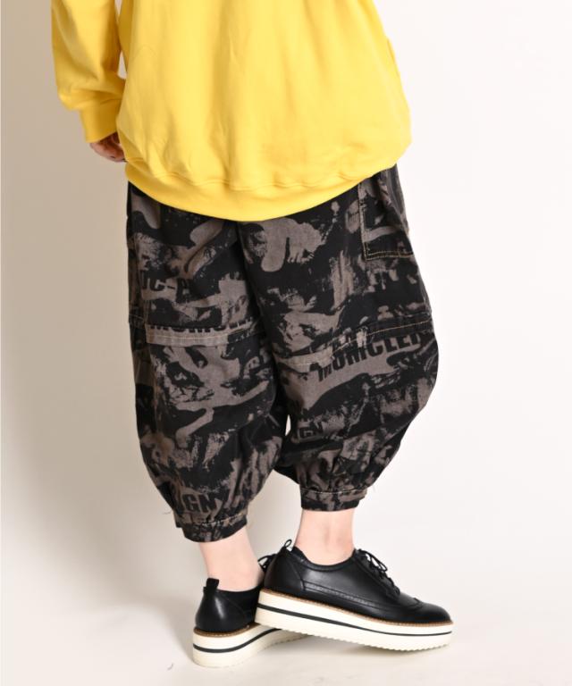 愛らしいシルエット。プリントバルーンパンツ