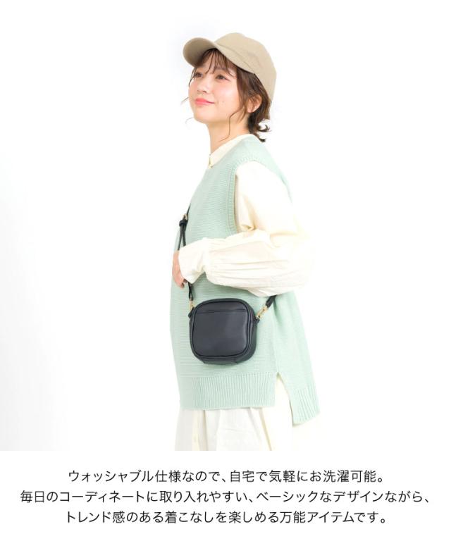 重ねて楽しむ。ガーター編みニットベスト