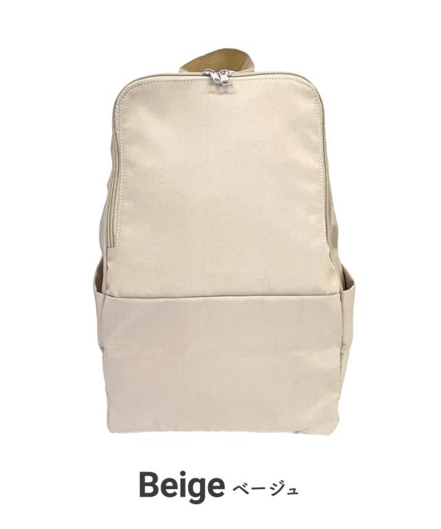 シンプル美学。かるいスクエアリュック