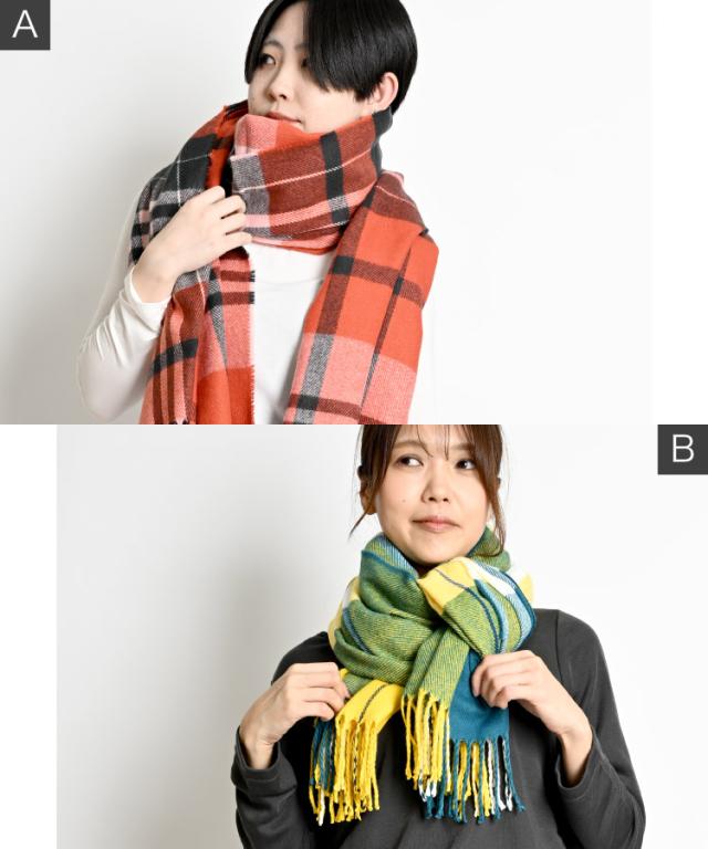 顔まわりに、愛嬌とぬくもり。大判チェックマフラー