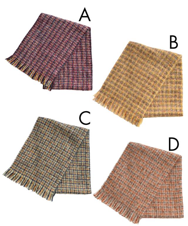 装いに彩りを。ミックスマフラー