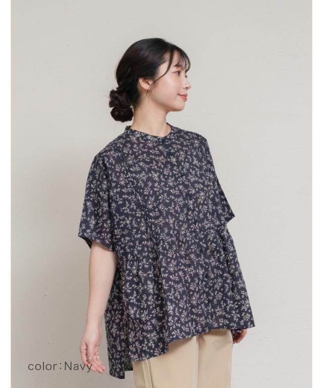 優しい花と過ごす。花柄シャツブラウス