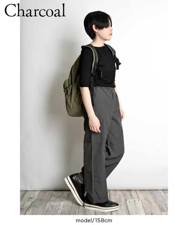 大人のゆるまじめ。ナイロンカーゴパンツ