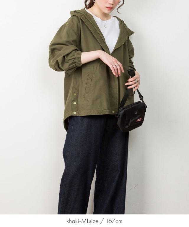 マウンテンパーカー