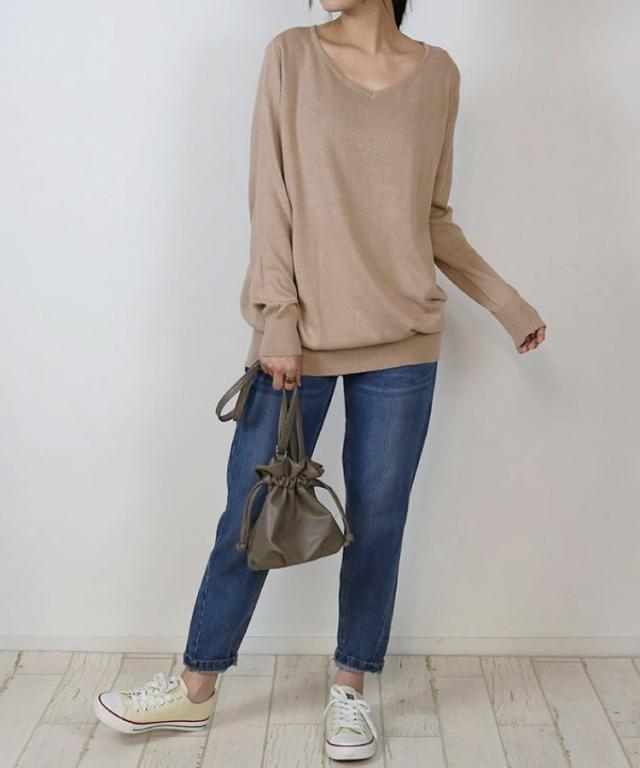 Vネックワイドリブ綿ニット