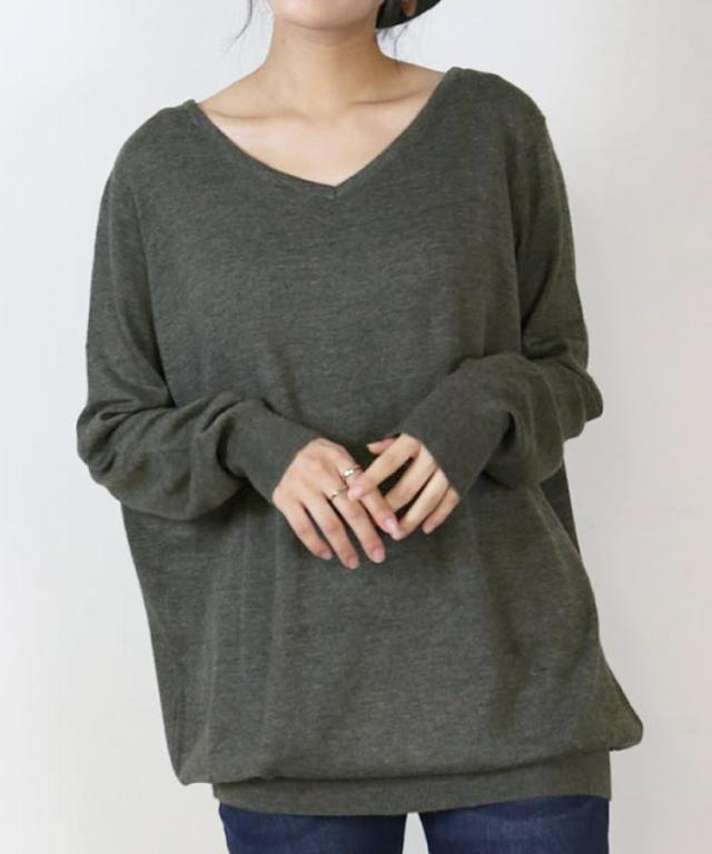 Vネックワイドリブ綿ニット