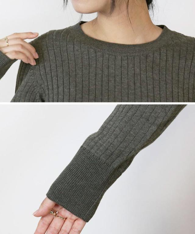 ラウンドネックリブニット