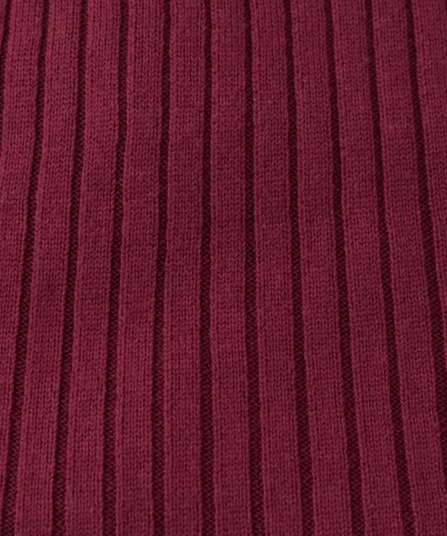 ハイネックリブニット