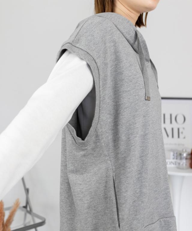 ミニ裏毛ノースリーブパーカー